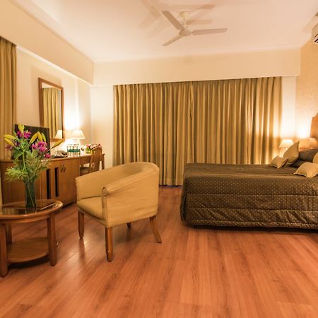Sai Vishram Business Hotel Kammasandra Exteriér fotografie