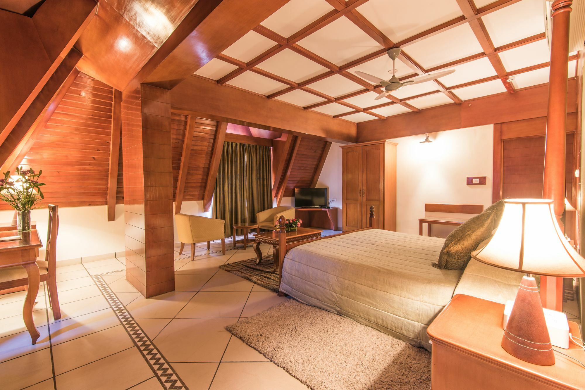 Sai Vishram Business Hotel Kammasandra Exteriér fotografie